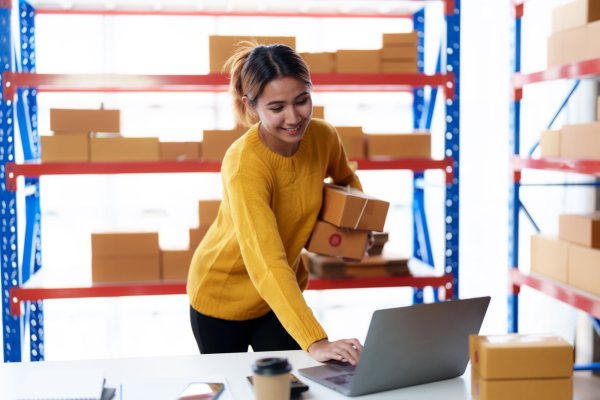 Retail & E-commerce